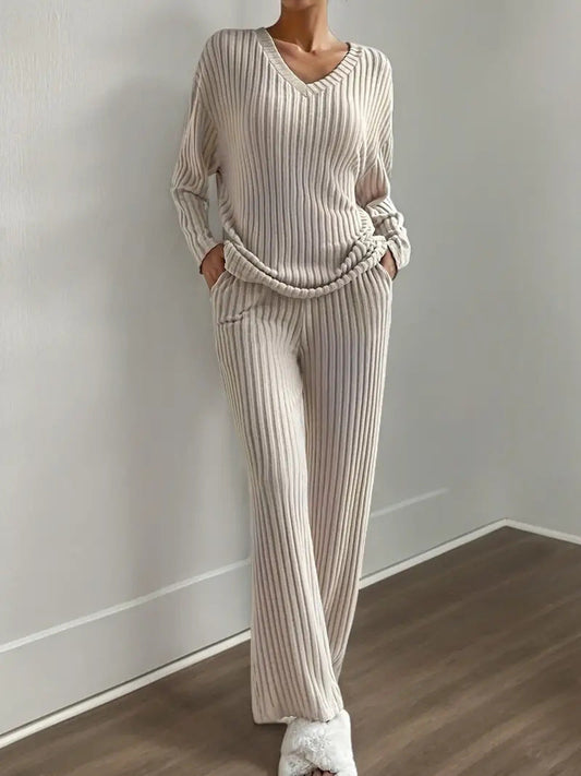 V-Neck Ribbed Lounge Set