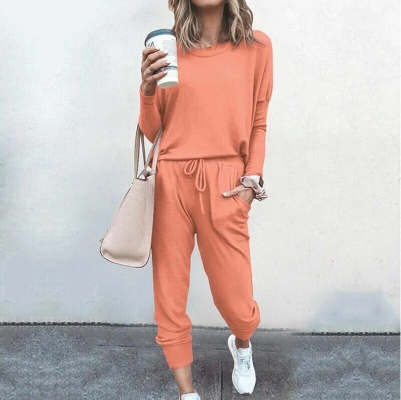 Relaxed Two-Piece Lounge Set